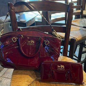 Coach purse and wallet